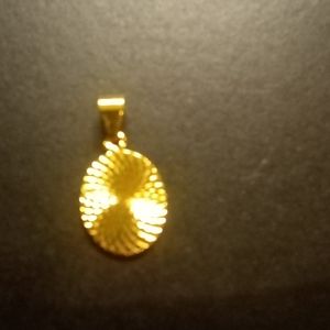 18k gold plated circle pendant